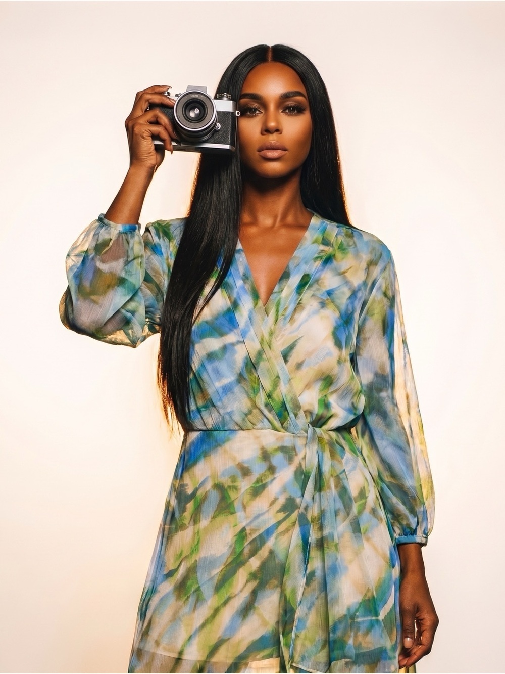BCBG Blue-Green Sheer Wrap Long Sleeve Women’s Mini Dress
